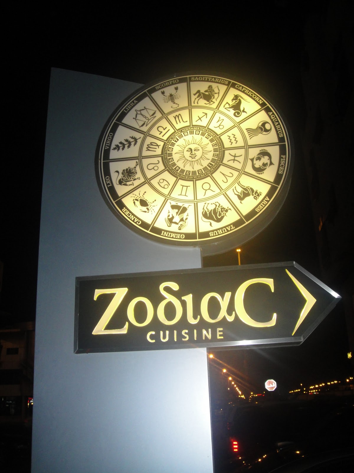 مطعم وكوفي بجده خيال zodiac cuisine , زودياك كوزين اشهر المطاعم فى مدينة جده